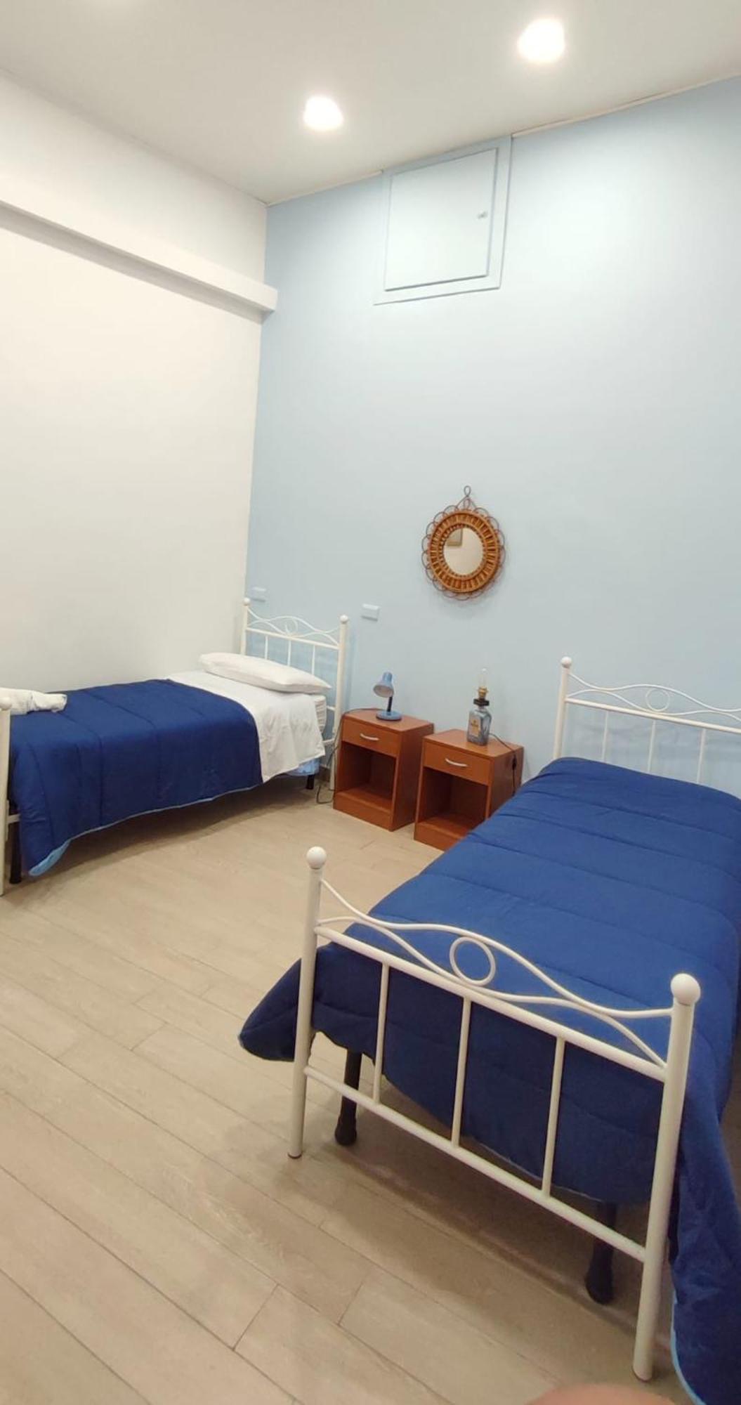 Casa Vacanze Napoli Centro Carmen & Sara Экстерьер фото