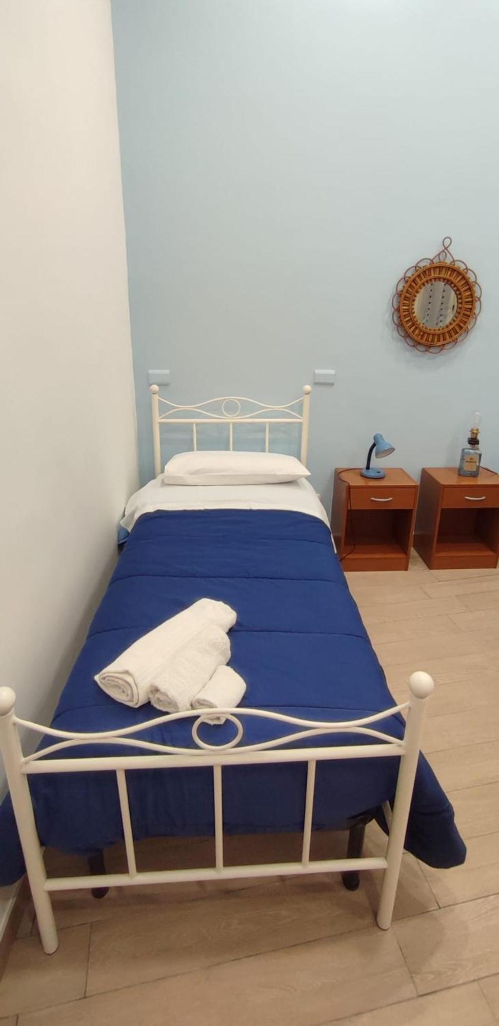 Casa Vacanze Napoli Centro Carmen & Sara Экстерьер фото