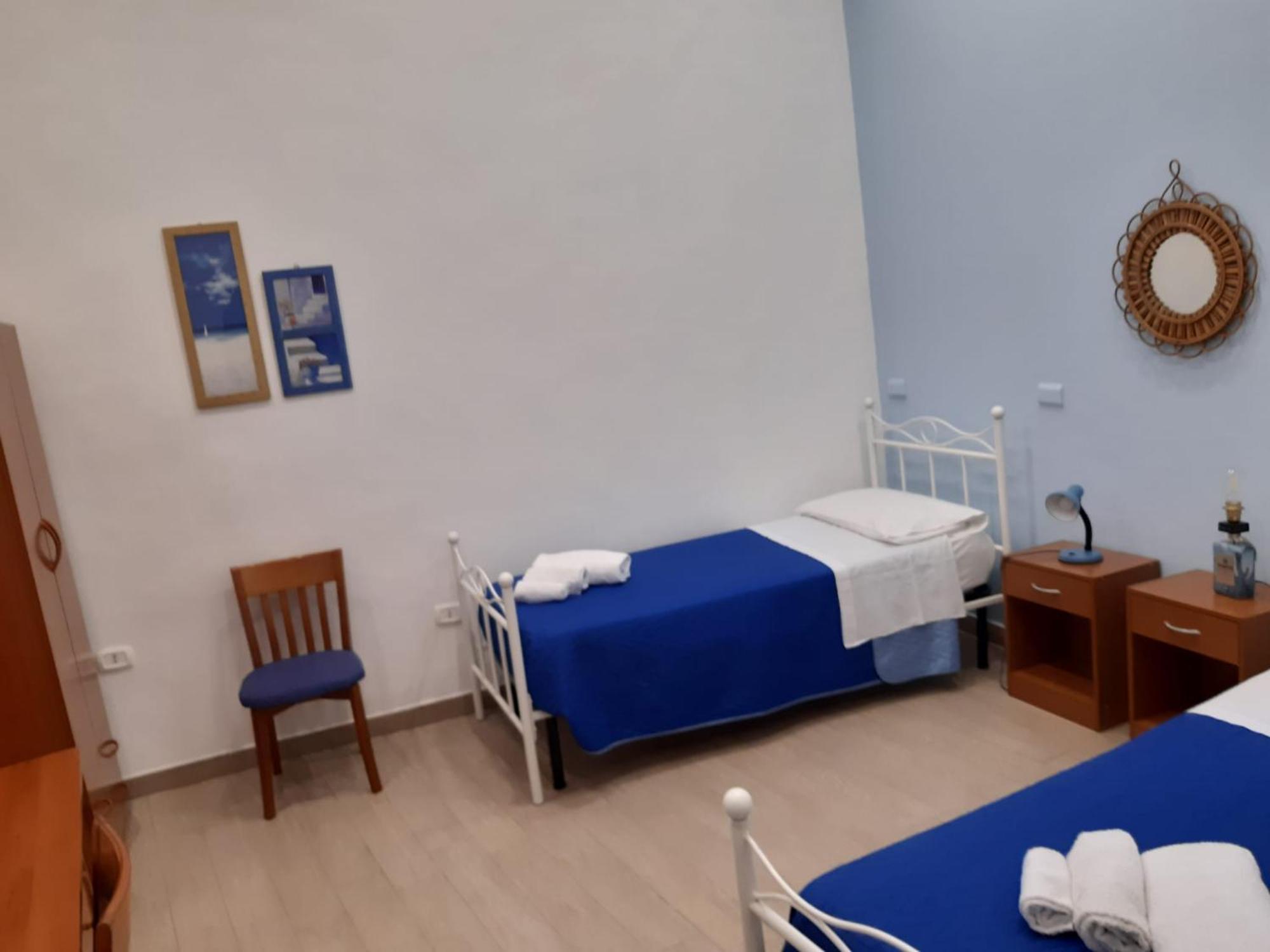 Casa Vacanze Napoli Centro Carmen & Sara Экстерьер фото